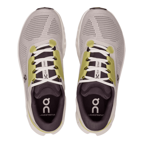 ON Cloudstratus 3 Running Shoes