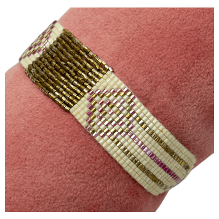 Powder Beaded Bracelet Medium