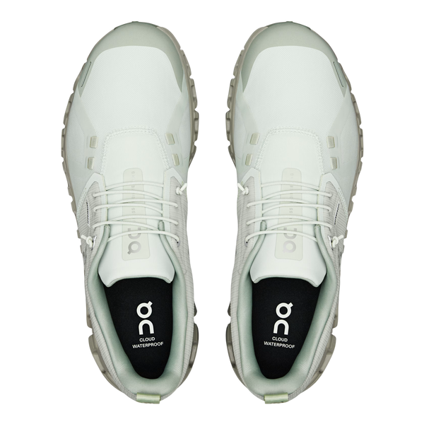 ON Cloud 6 Waterproof Trainers