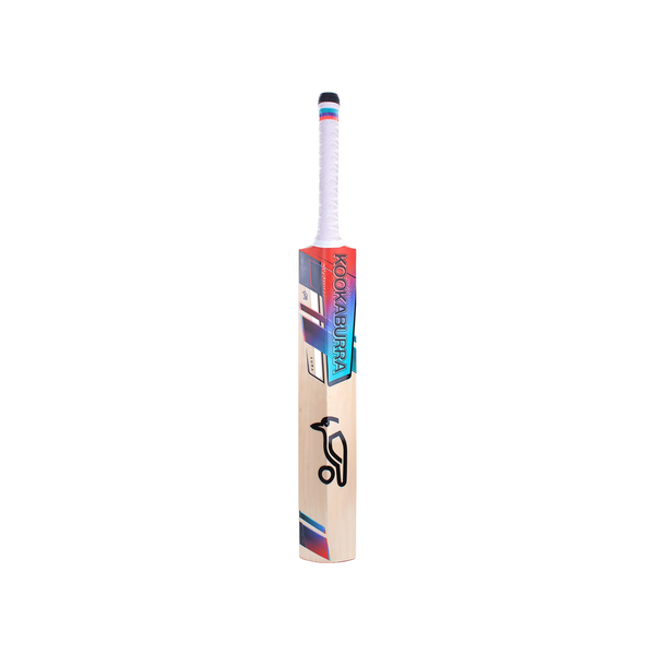 Kookaburra Aura 7.1 Junior Cricket Bat