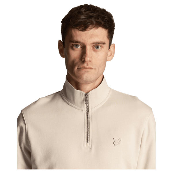 Lyle & Scott Tonal Eagle 1/4 Zip Sweatshirt