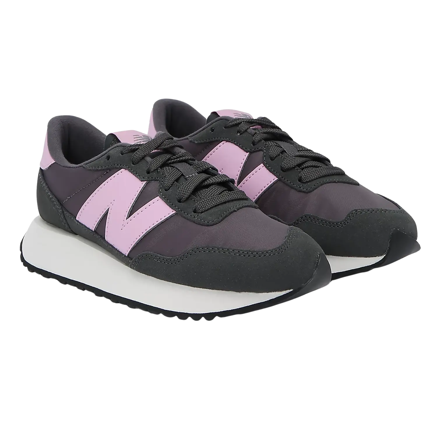 New balance top 687