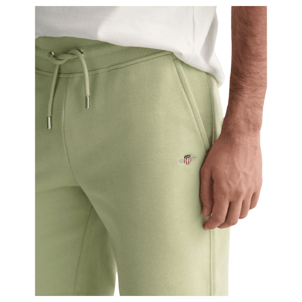 GANT Regular Fit Shield Logo Shorts