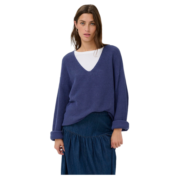 Part Two Etronas Pull Over