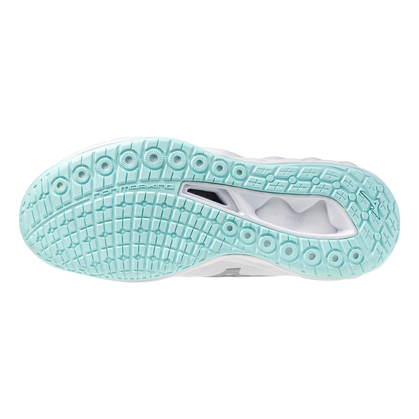 Mizuno Wave Luminous 3 Netball Trainers