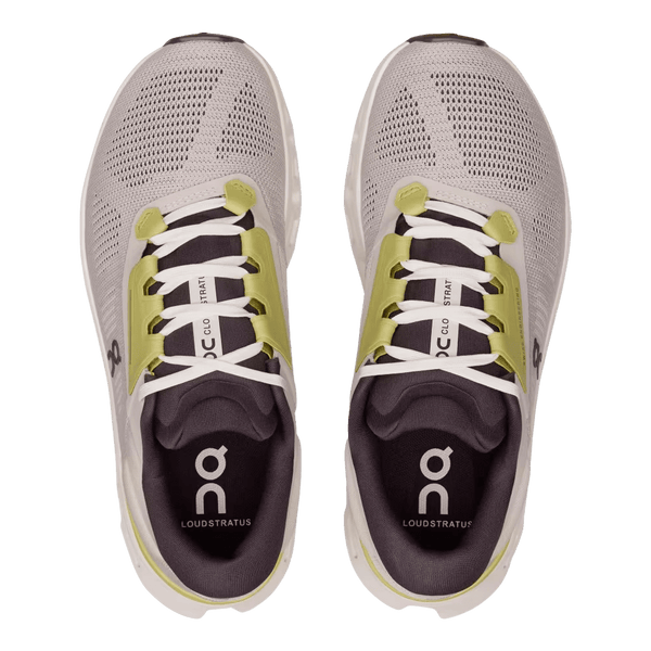 ON Cloudstratus 3 Running Shoes