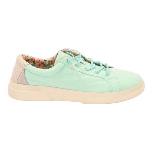 Walk In Pitas Iris Shoe