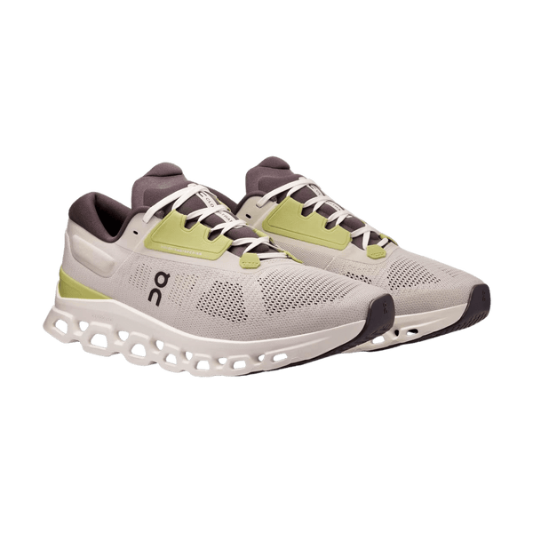 ON Cloudstratus 3 Running Shoes