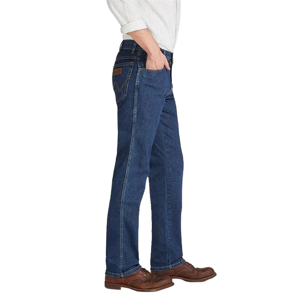 Wrangler Texas Stretch Jeans in Darkstone