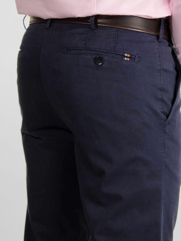 Meyer Rio Chino in Navy