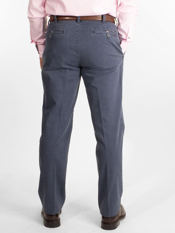 Sunwill Regular Fit Chinos for Men