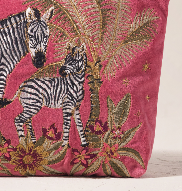 Elizabeth Scarlett Velvet Everyday Pouch