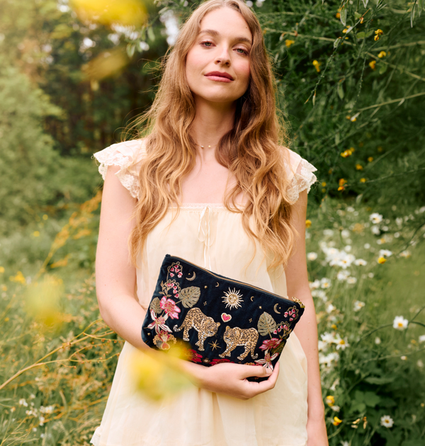 Elizabeth Scarlett Velvet Everyday Pouch