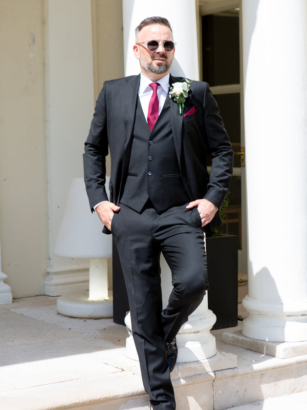 Derby Suit