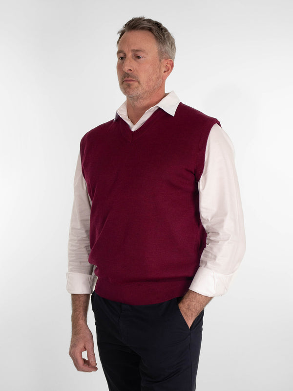 Franco Ponti V Neck Slipover in Deep Red