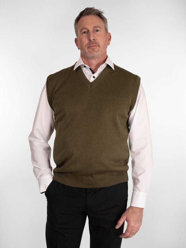 Franco Ponti V Neck Slipover in Moss
