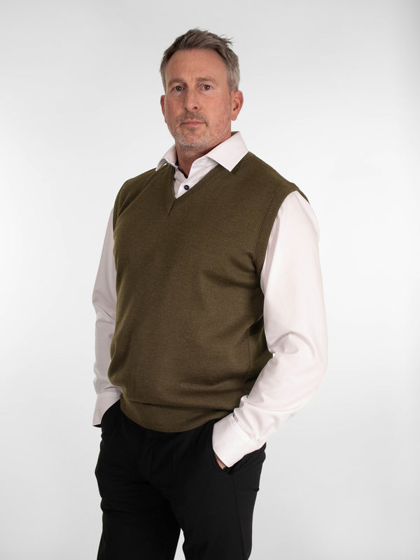 Franco Ponti V Neck Slipover in Moss