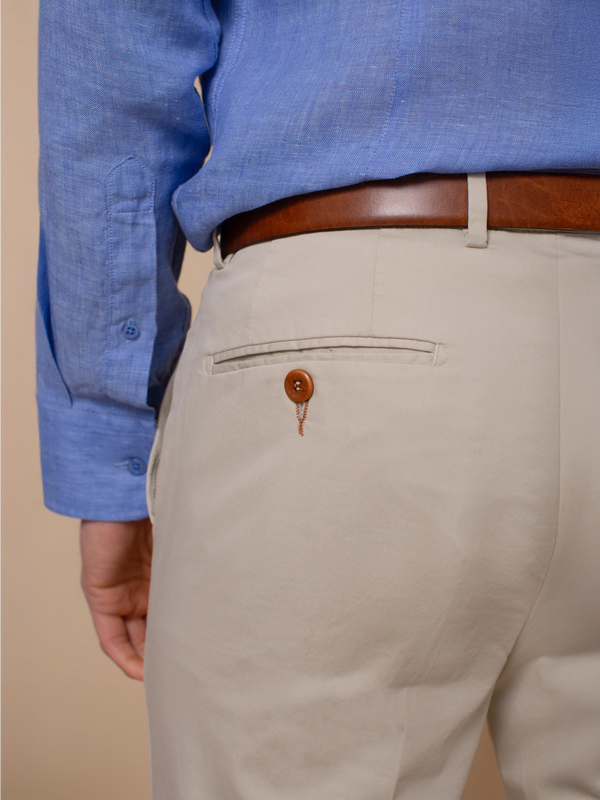 William David Lightweight Slim Fit Chino