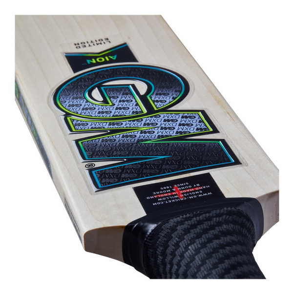 Gunn & Moore Aion 808 Cricket Bat