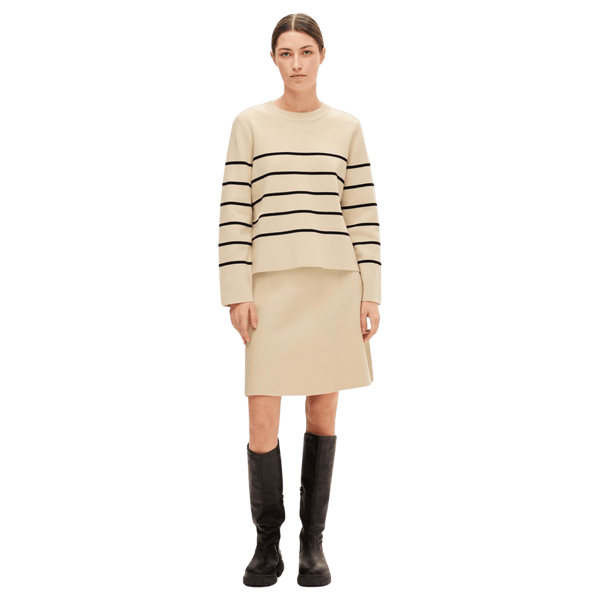 Selected Femme Ivla O-Neck Stripe Knitted Jumper for Women
