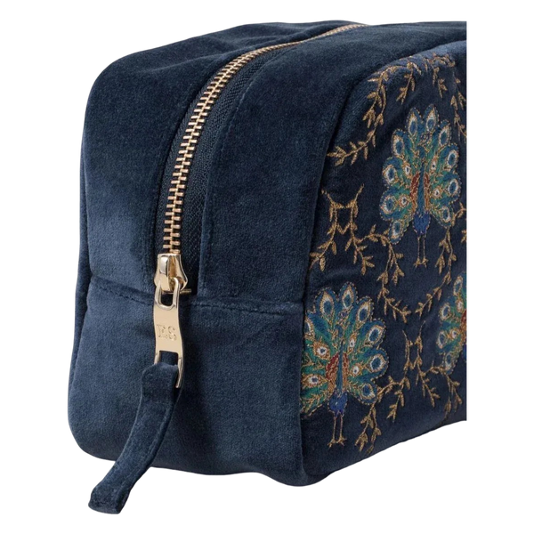 Elizabeth Scarlett Velvet Makeup Bag