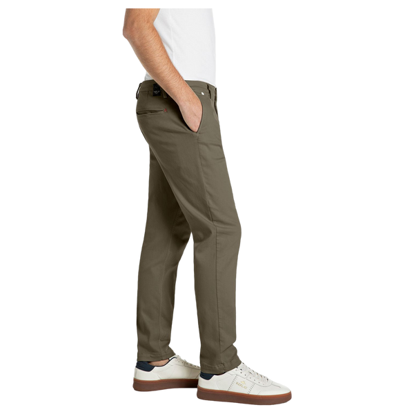 Benni Hypercolour Chino Xlite