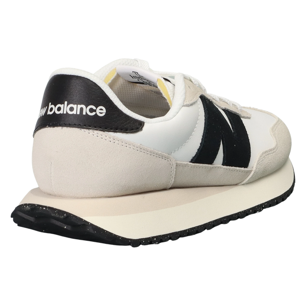New Balance 237 Trainers